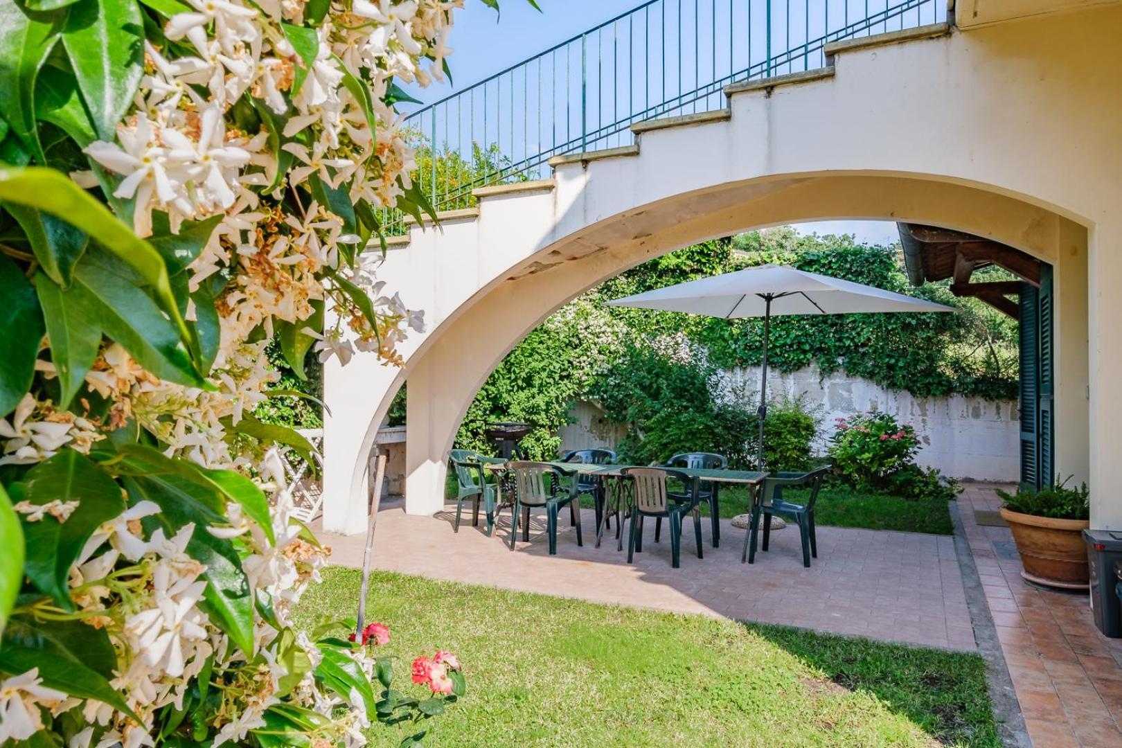 Villa Di Campagna 10 Posti Con Piscina Privata Castellina Marittima Luaran gambar